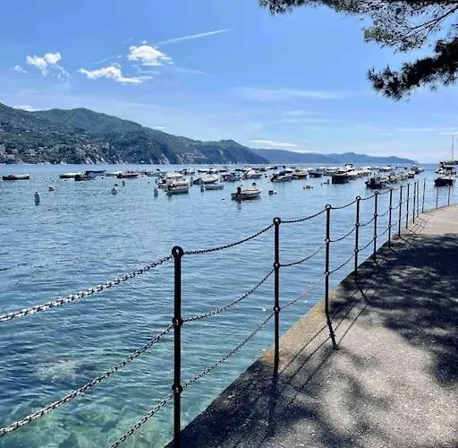 San Michele Di Pagana With Parking * Рапалло