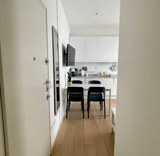 San Michele Di Pagana With Parking Рапалло